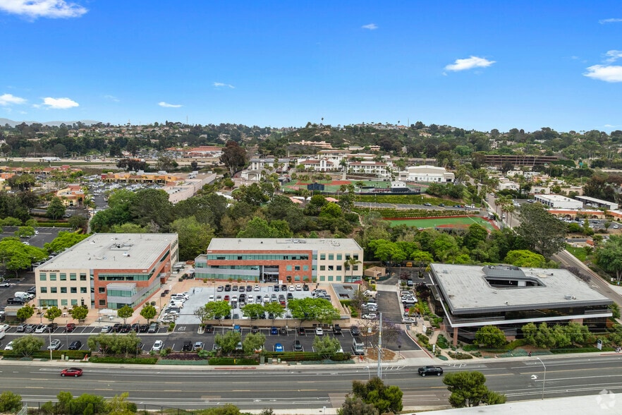 More Photos Of 462 Stevens Ave, Solana Beach Medical For Lease