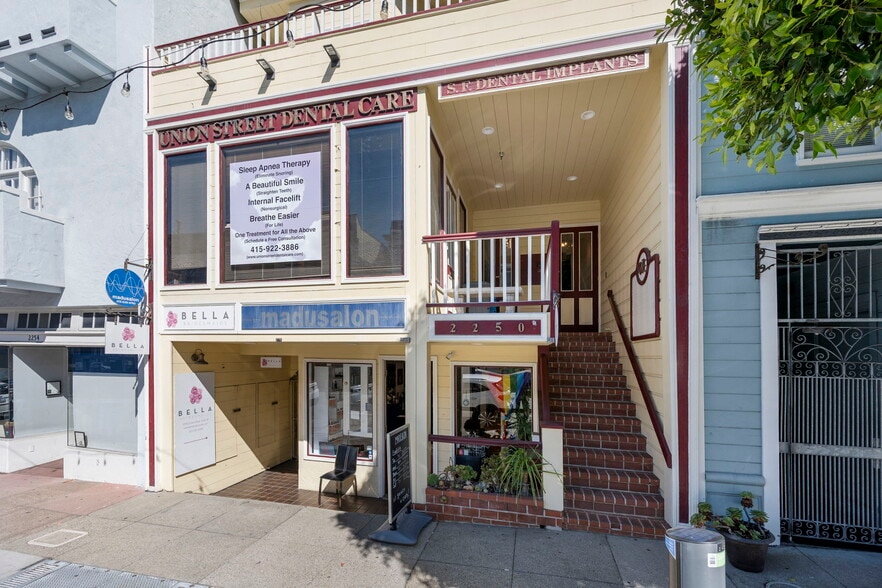 More Photos Of 2250 Union St, San Francisco Storefront Retail Office For Lease