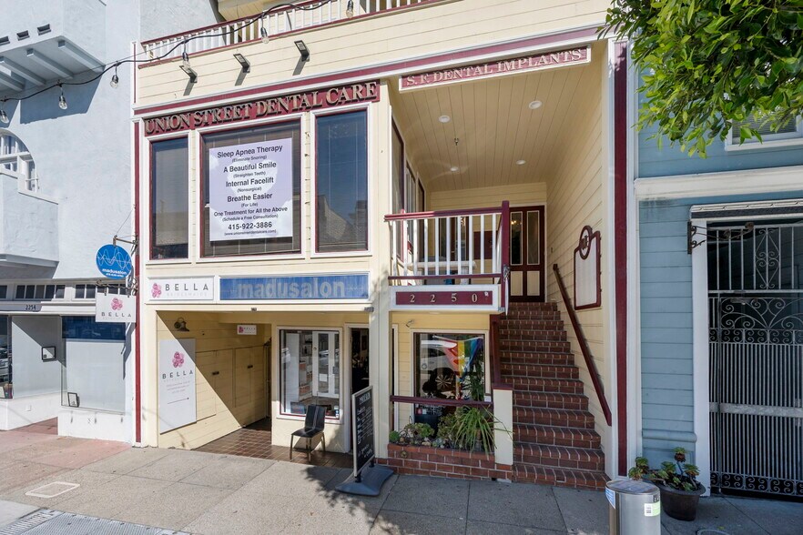 More Photos Of 2250 Union St, San Francisco Storefront Retail Office For Lease