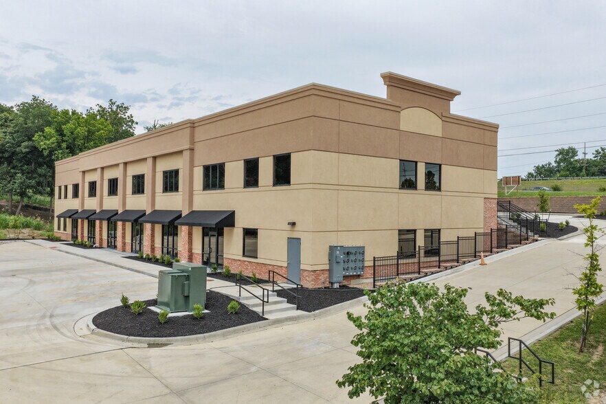 More Photos Of 850 Haines Rd, Liberty Office For Lease