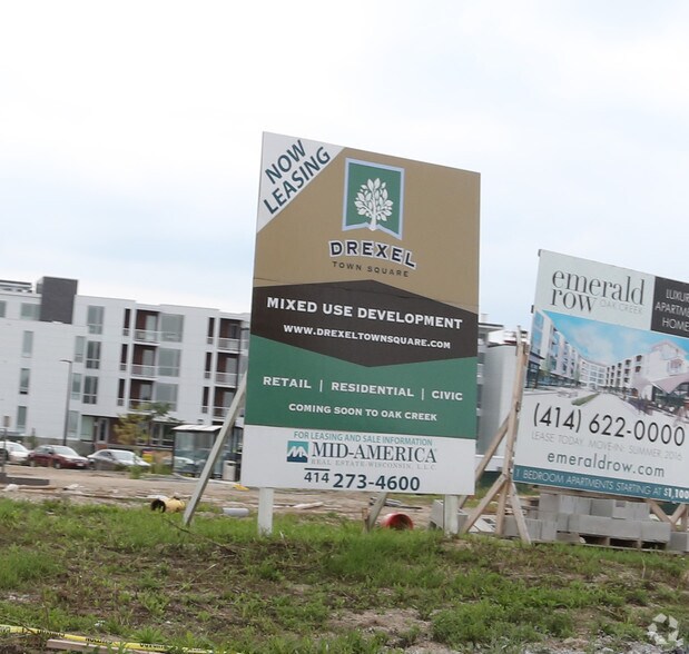 More Photos Of 7955-7973 S Main St, Oak Creek Apartments For Lease