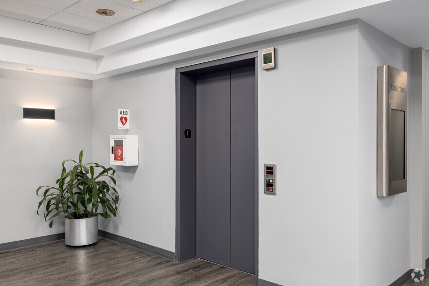 More Photos Of 5 Eves Dr, Marlton Office For Lease