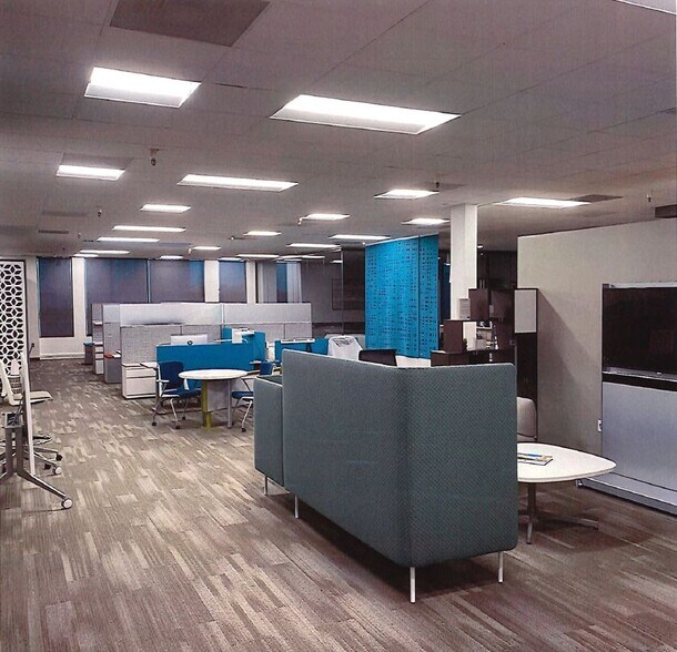 More Photos Of 11455 Folsom Blvd, Rancho Cordova Showroom For Sale