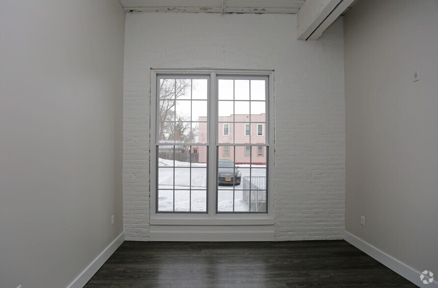 More Photos Of 24 Amity St, Cohoes Apartments For Sale