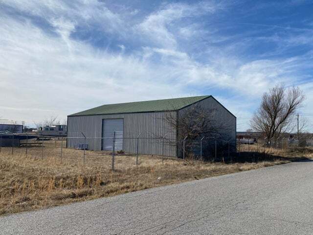 More Photos Of 28801 S 640 Rd, Grove Warehouse For Sale