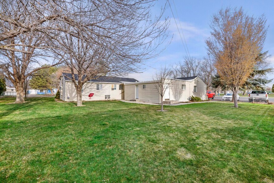 More Photos Of 442 Locust St, Twin Falls Apartments For Sale