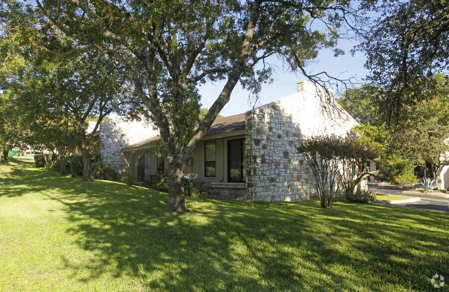 More Photos Of 5450 Bee Caves Rd, Austin Office For Lease