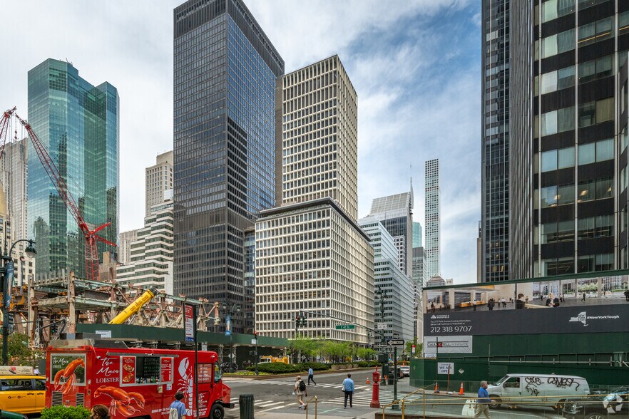 More Photos Of 280 Park Ave, New York Office For Lease
