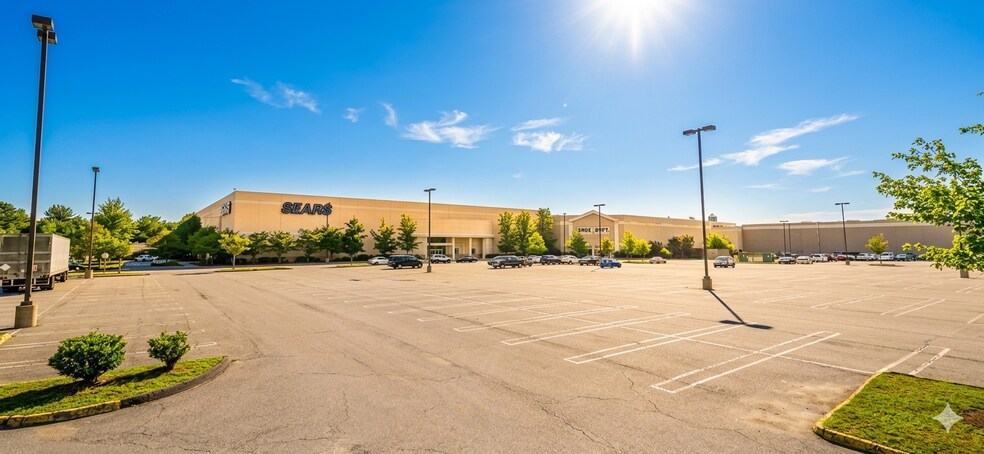 More Photos Of 601 Donald Lynch Blvd, Marlborough General Retail For Sale