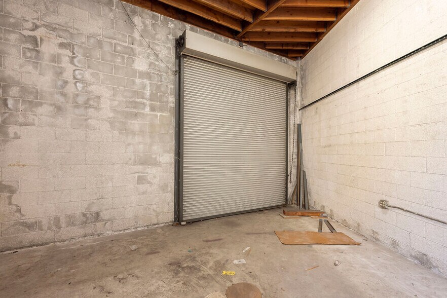 More Photos Of 4931 Venice Blvd, Los Angeles Storefront For Lease
