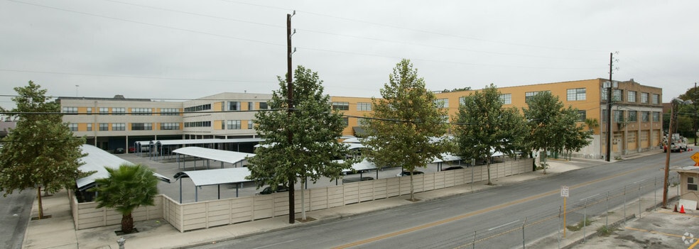 More Photos Of 317 Lexington Ave, San Antonio Apartments For Lease