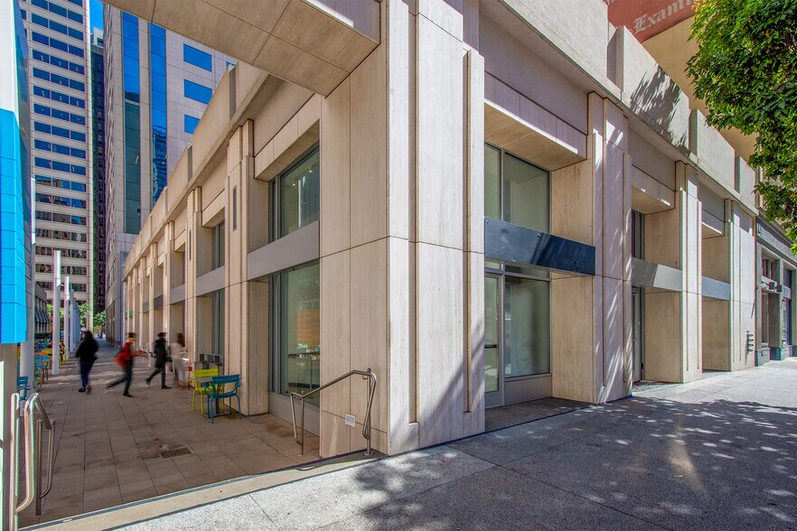 More Photos Of 75 1st St, San Francisco General Retail For Lease