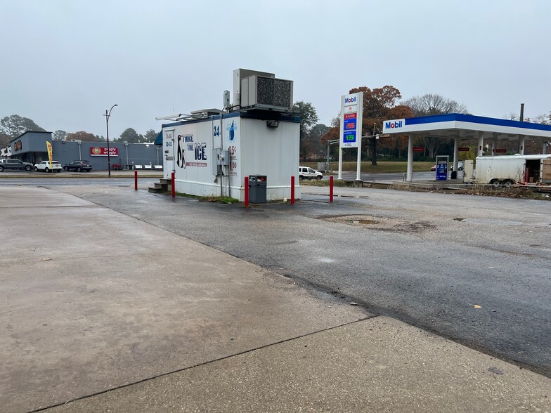 More Photos Of 508 S Palestine St, Athens Carwash For Sale