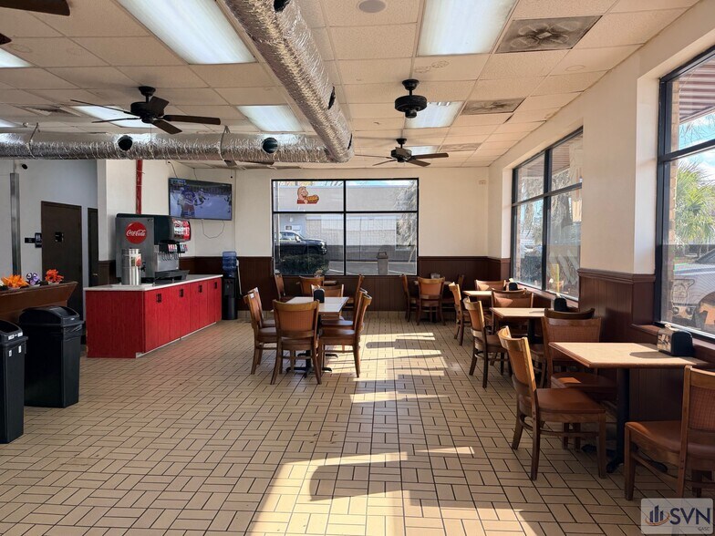 More Photos Of 4620 Augusta Rd, Savannah Fast Food For Sale