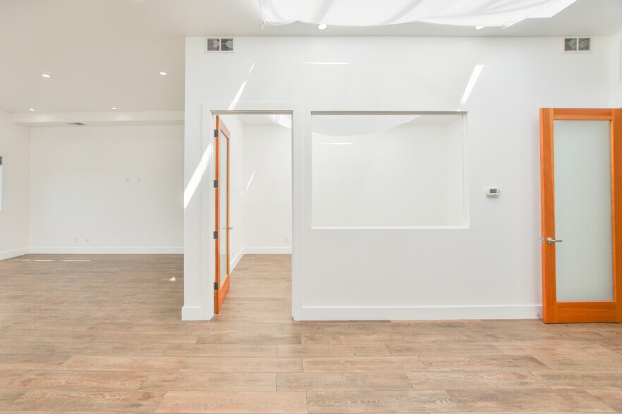 More Photos Of 380 7th St, San Francisco Loft Creative Space For Lease