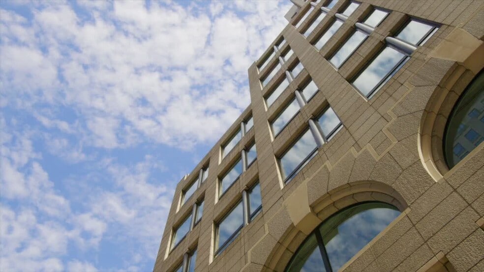 More Photos Of 667 Madison Ave, New York Medical For Lease