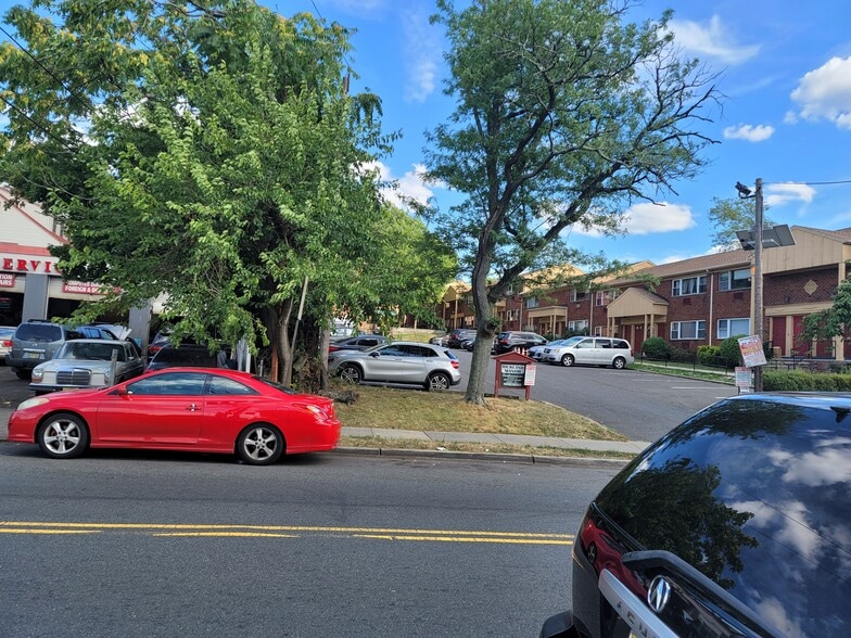 More Photos Of 908 Stuyvesant Ave, Irvington Service For Sale