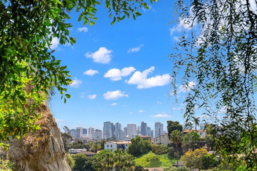 More Photos Of 801-807 Torrance St, San Diego Apartments For Sale