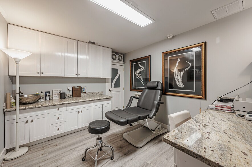 More Photos Of 490 Post St, San Francisco Medical For Sale