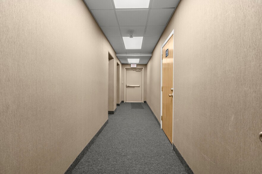 More Photos Of 1800 Grindley Park St, Dearborn Office For Lease