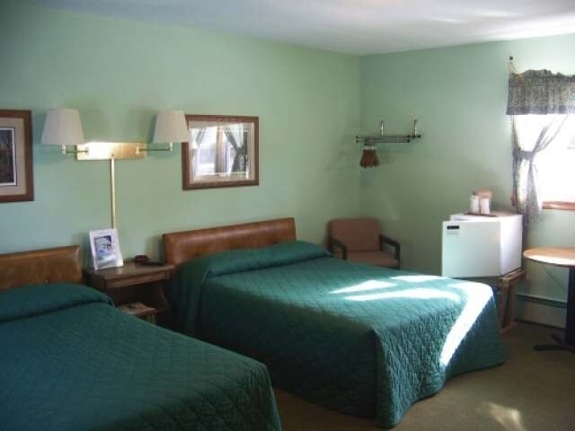 More Photos Of 8083 Highway 70 E, Saint Germain Hotel For Sale