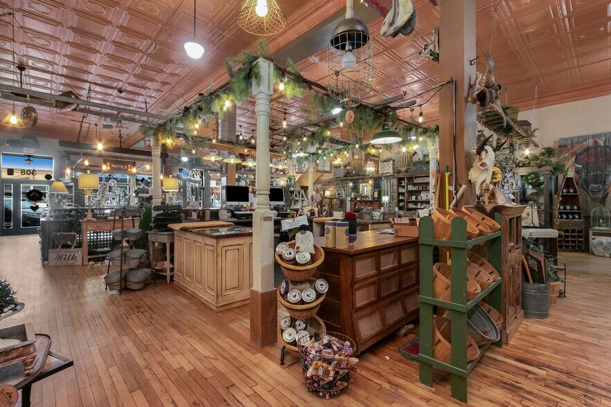 More Photos Of 308 S 2nd St, Laramie Storefront Retail Residential For Sale