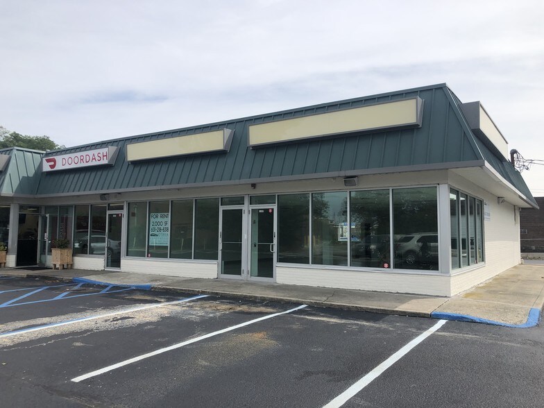 More Photos Of 1599 Smithtown Ave, Bohemia Freestanding For Lease