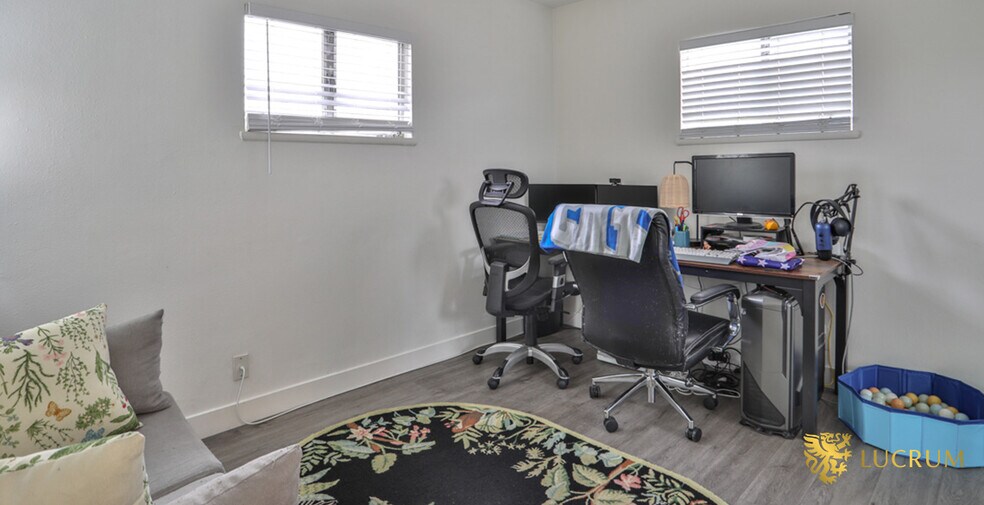 More Photos Of 6060 La Prada, Los Angeles Apartments For Sale