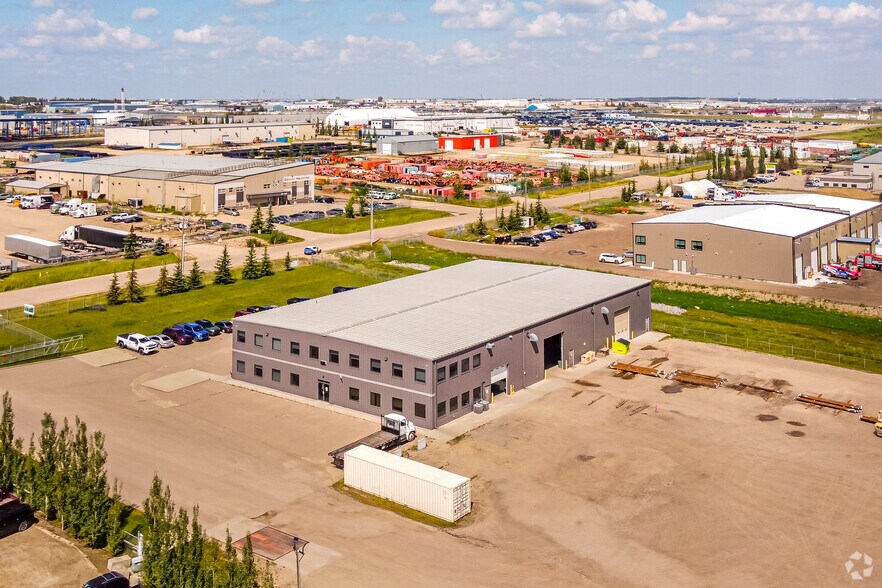 More Photos Of 1605 13th St, Leduc Light Manufacturing For Lease