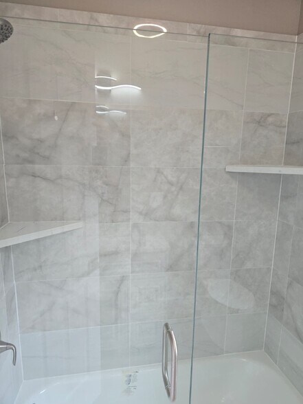 More Photos Of 35 N Mayfield Ave, Chicago Apartments For Sale