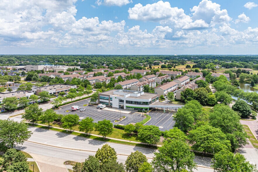 More Photos Of 2430 W Indian Trl, Aurora Office For Lease