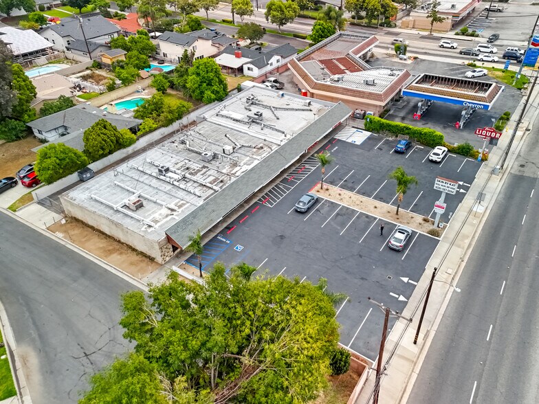 More Photos Of 472-484 S Citrus Ave, Azusa Freestanding For Lease