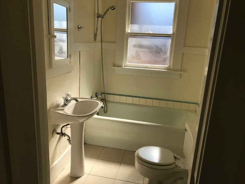 More Photos Of 800 S Center St, Reno Office Residential For Sale