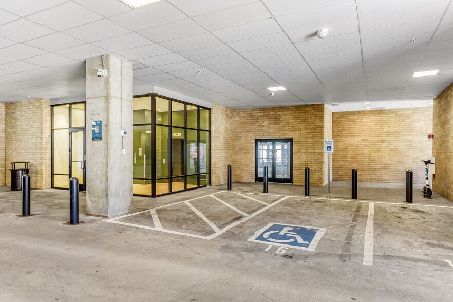 More Photos Of 1665 N Pearl St, Denver Apartments For Sale