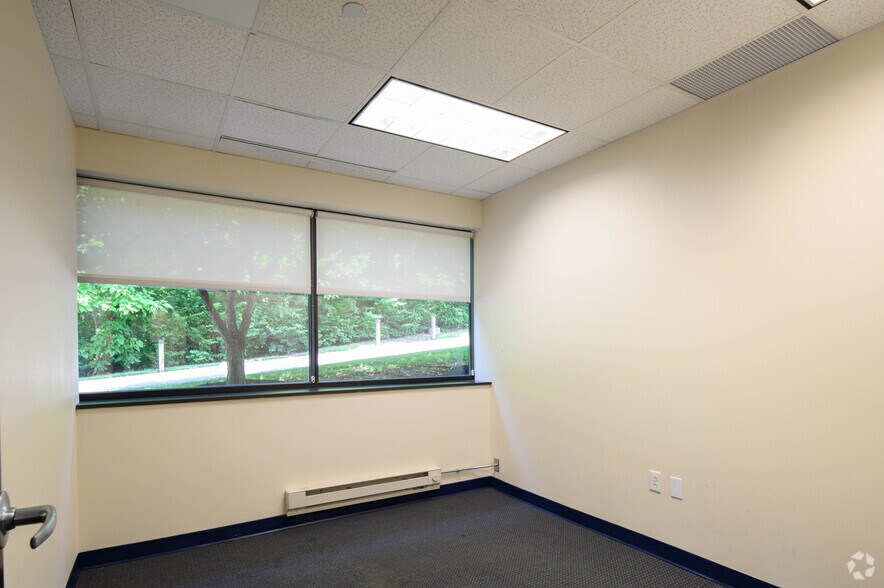 More Photos Of 600 W Germantown Pike, Plymouth Meeting Unknown For Lease