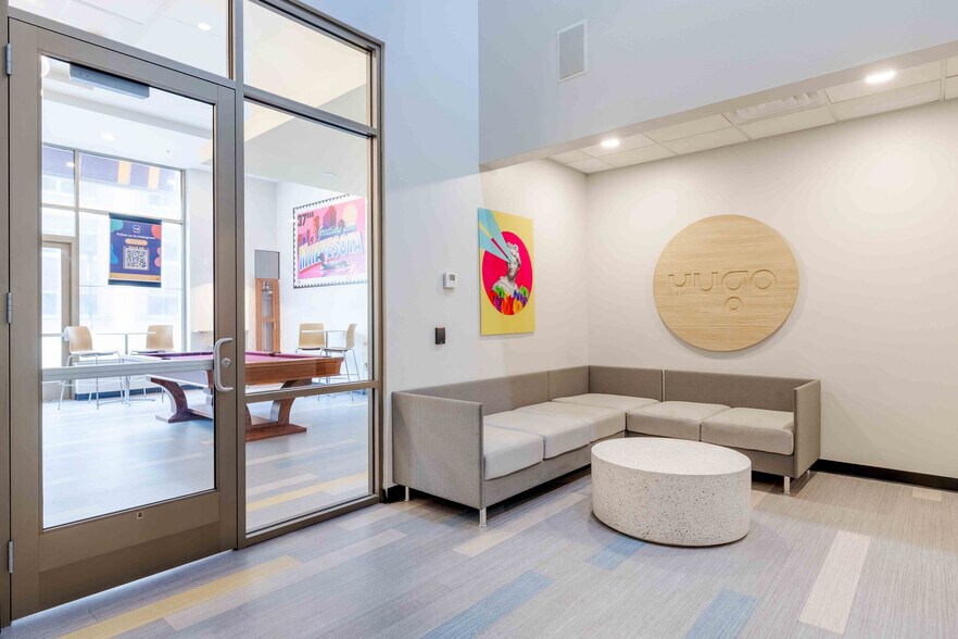 More Photos Of 310-330 15th Ave SE, Minneapolis Apartments For Lease