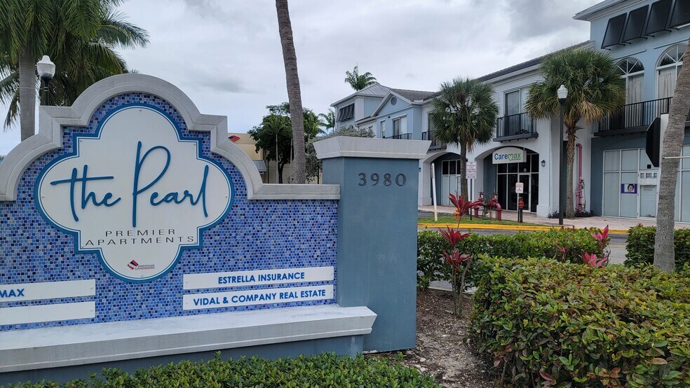 More Photos Of 3880 W Broward Blvd, Fort Lauderdale Apartments For Lease