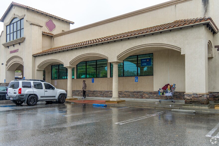 More Photos Of 1086 W Arrow Hwy, San Dimas Drugstore For Sale