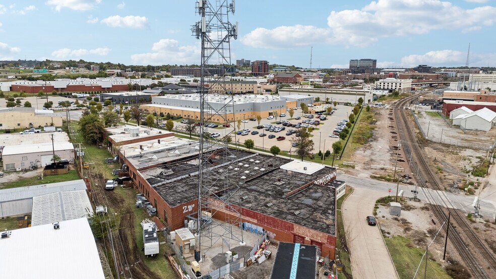 More Photos Of 10-28 N Guthrie Ave, Tulsa Manufacturing For Sale