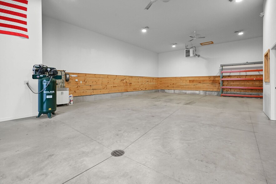 More Photos Of 3025 County Road Q, Nelsonville Specialty For Sale