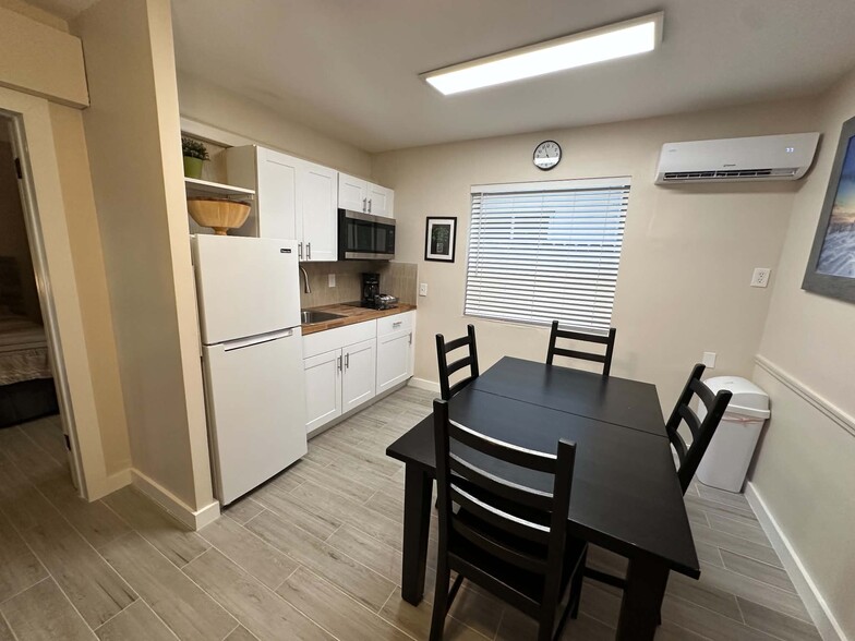 More Photos Of 4628 N Ocean Dr, Lauderdale-by-the-Sea Hotel For Sale