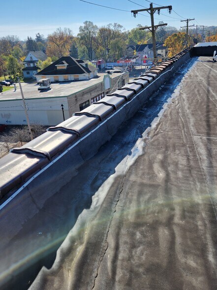 More Photos Of 1336-1344 Portage St, Kalamazoo Apartments For Sale