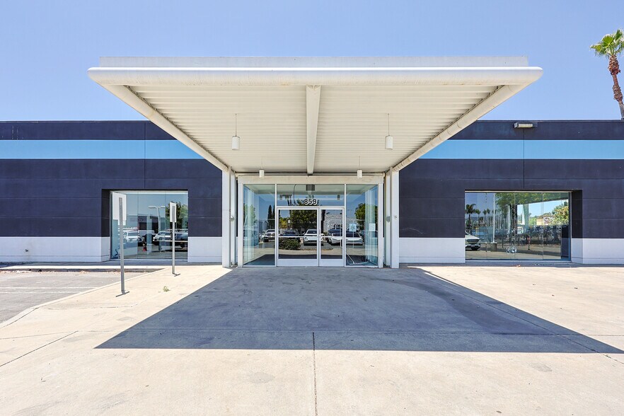 More Photos Of 859 N Broadway, Escondido Auto Repair For Lease