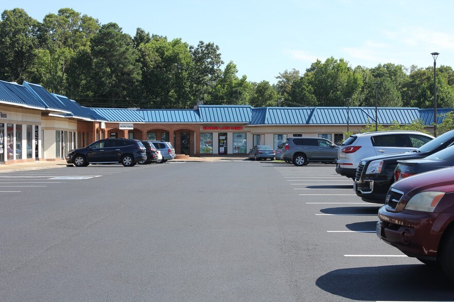 More Photos Of 9550 Midlothian Tpke, Bon Air Unknown For Lease