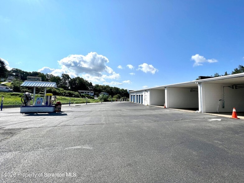 More Photos Of 30 Sturges Rd, Peckville Carwash For Sale