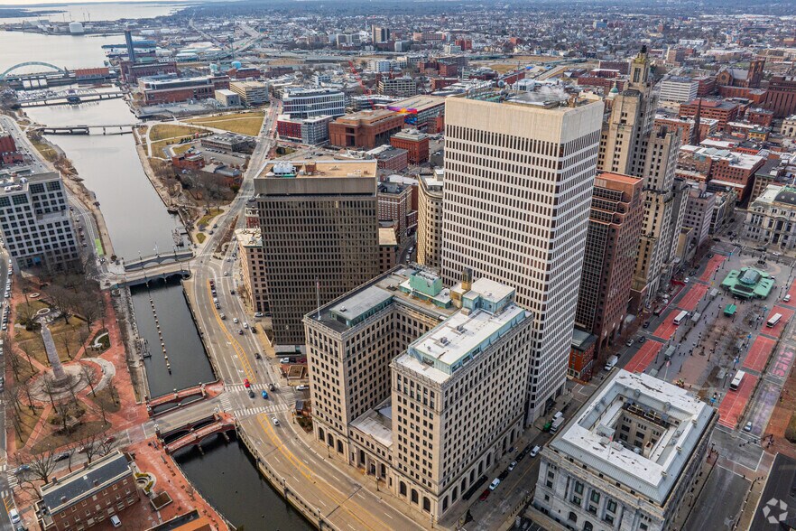 More Photos Of 1 Financial Plz, Providence Office For Lease