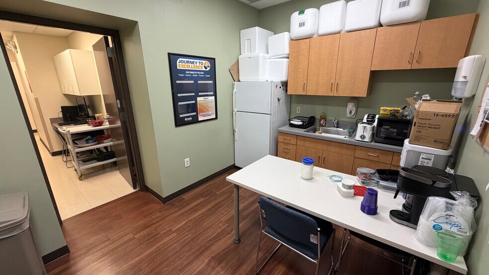More Photos Of 4379 Easton Ave, Bethlehem Medical For Lease