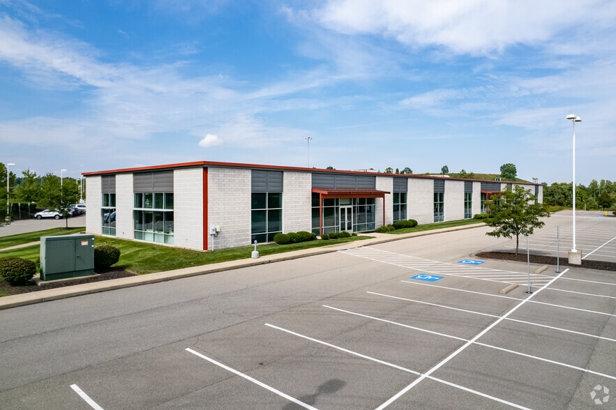 More Photos Of 400 Industry Dr, Pittsburgh Flex For Sale