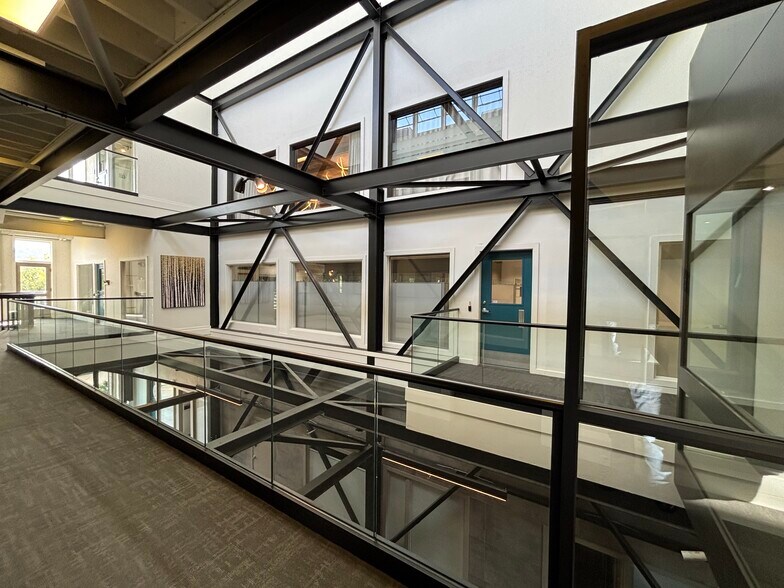 More Photos Of 1040 Main St, Napa Office For Lease