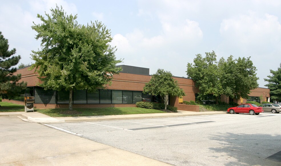 Primary Photo Of 4421-4429 Forbes Blvd, Lanham Office For Lease